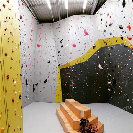 奇乐KIRA 室内户外大型抱石攀岩墙定制 青少年拓展挑战 高空攀登训练