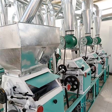 新型四机组面粉机 厂价供应 中小型家用商用 玉米小麦多功能面粉机组