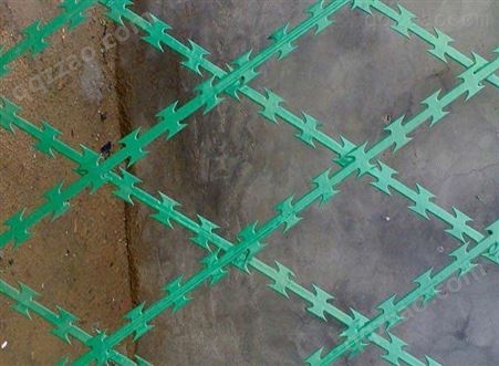 刀片刺焊接框架菱形孔护栏网 刀片刺绳铁丝网 不锈钢防爬防翻越刺网 质优价廉